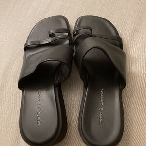 Women’s   Black slide on shoes